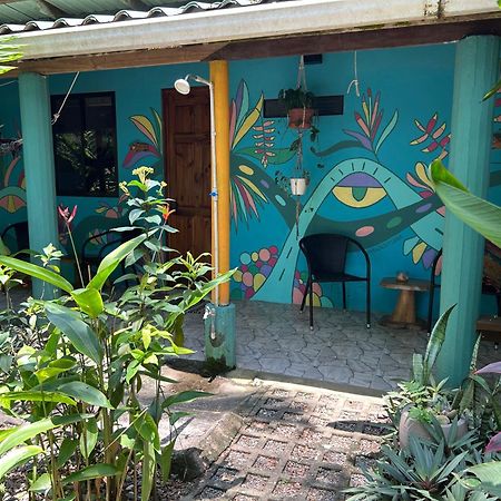 Boutique Rooms River Front At La Junta Dominical Exterior photo