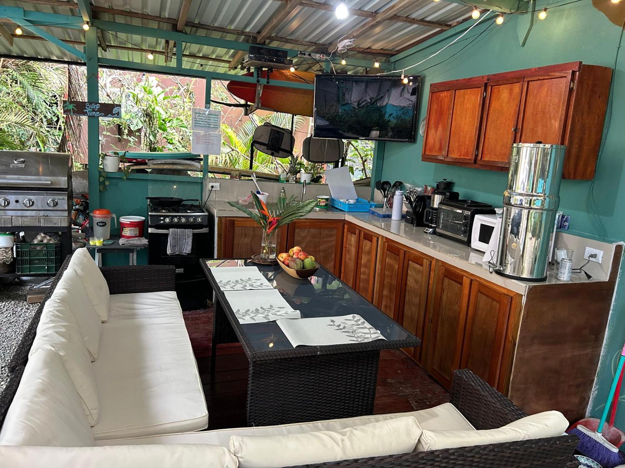 Boutique Rooms River Front At La Junta Dominical Exterior photo